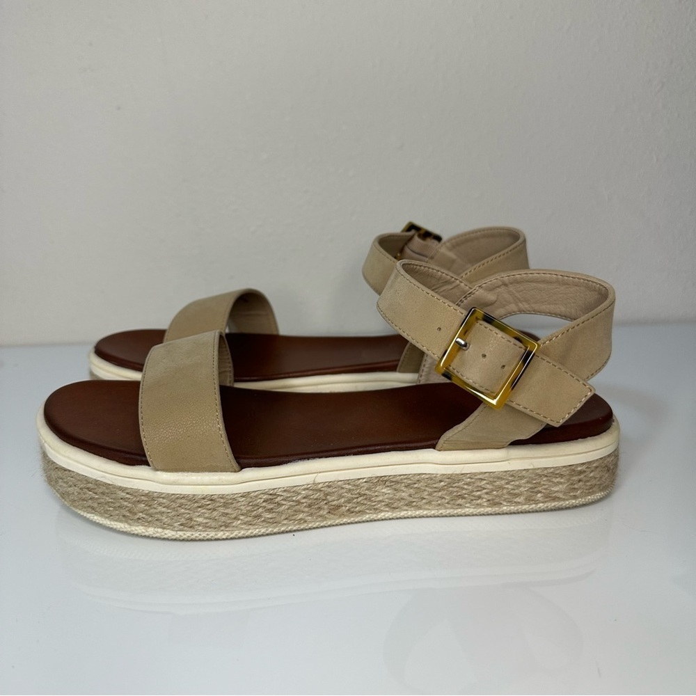 MIA sandals